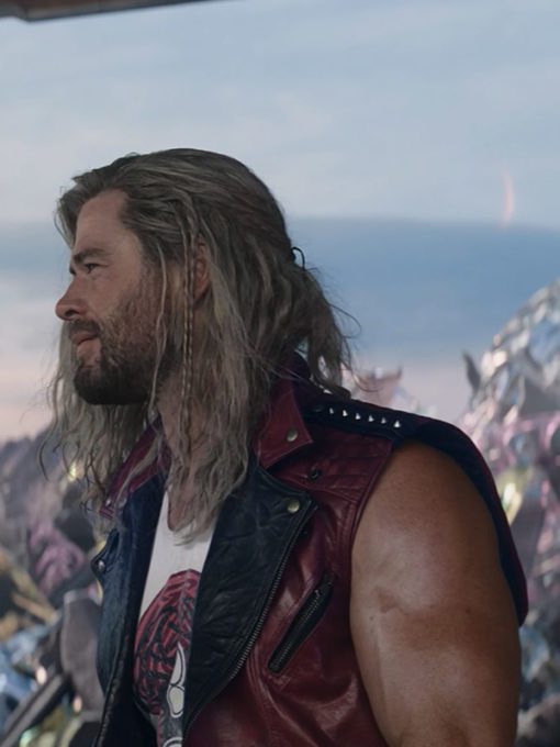 Chris Hemsworth Thor Love and Thunder Thor Red Vest